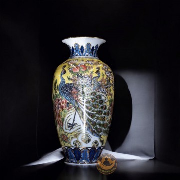 Bình Gốm Chum Cao Cấp Vẽ Vàng Tích Công Đào – Hút Lộc, Mang Phúc Vào Nhà